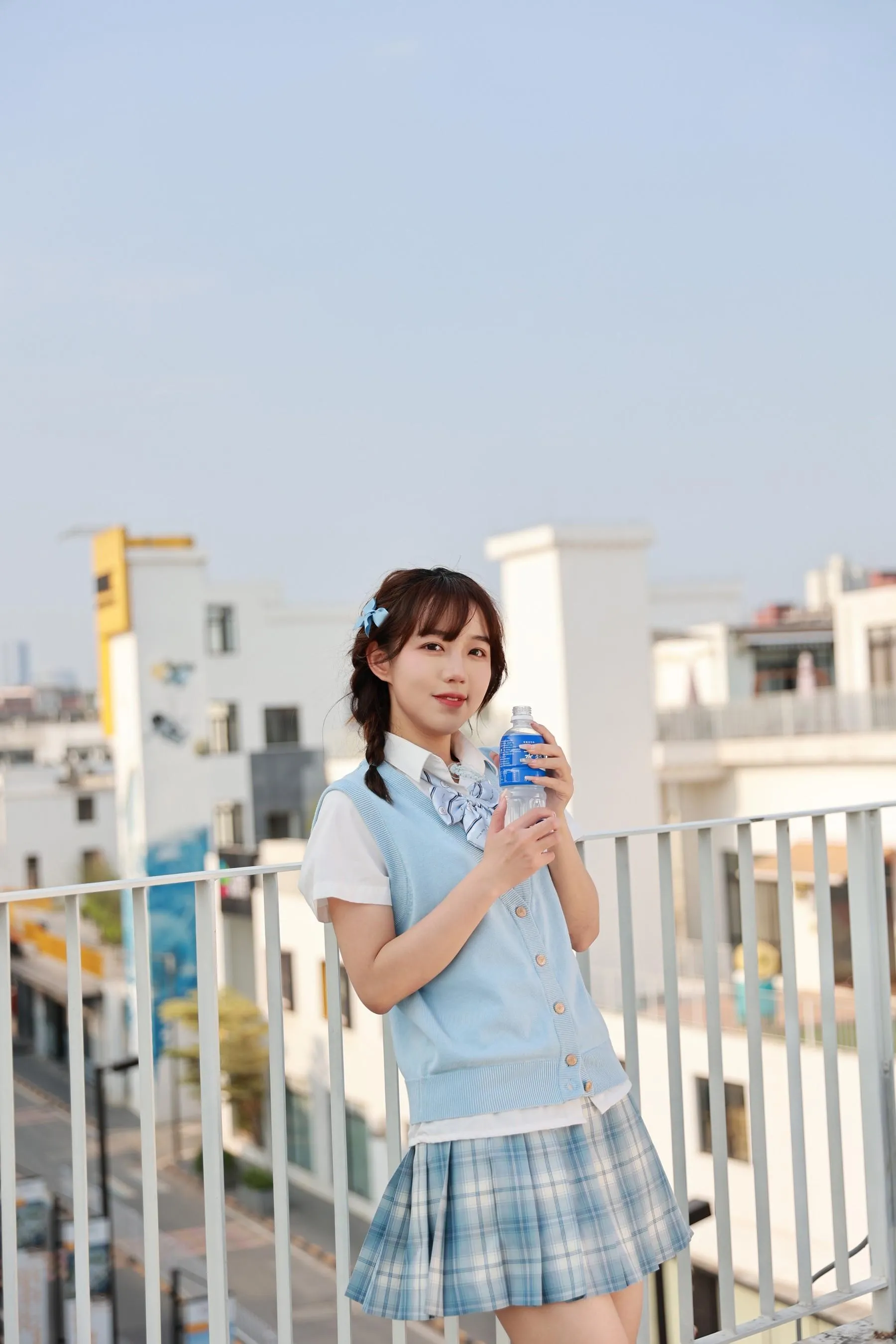 [艺图语] 2022.06.18 放学后 小树 [32P]插图5